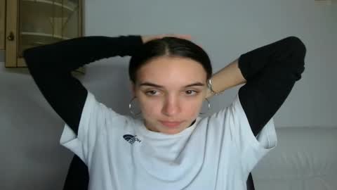 ms_sophiee online show from 12, 3, 2025