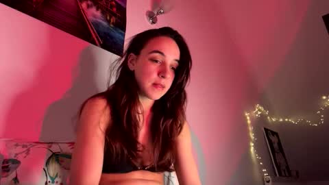ms_sophiee online show from 24, 3, 2026