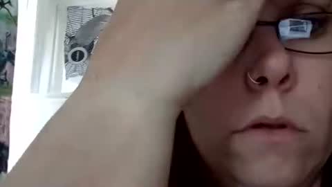 Snapshot of msalls1124 chatting on 22, 12, 2025 melissa online show from 22, 12, 2025