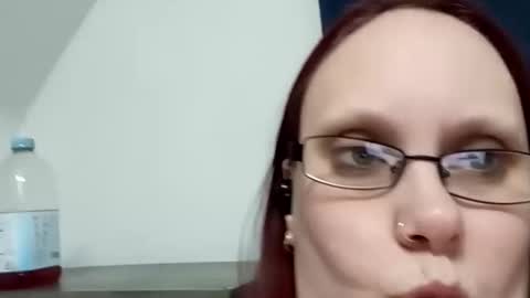 Snapshot of msalls1124 chatting on 16, 1, 2026 melissa online show from 16, 1, 2026