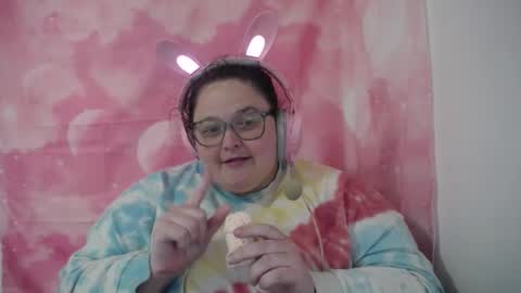 Snapshot of mscamirose15 chatting on 3, 10, 2025 Ms. Cami Rose online show from 3, 10, 2025