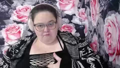 Snapshot of mscamirose15 chatting on 28, 10, 2025 Ms. Cami Rose online show from 28, 10, 2025
