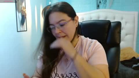 Jossie online show from 8, 5, 2026