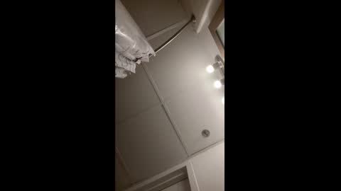 Snapshot of mskitty000 chatting on 7, 11, 2025 mskitty000 online show from 7, 11, 2025