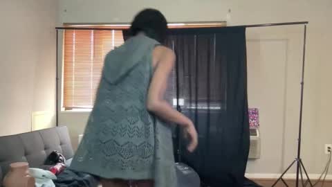 Snapshot of msmerlinmystique chatting on 1, 2, 2025 Merlin Mystique online show from 1, 2, 2025