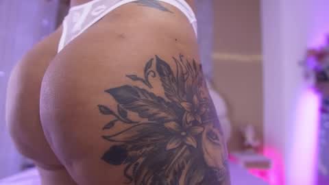 Manuela  online show from 20, 12, 2025