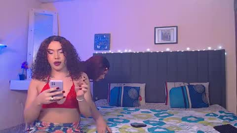 Snapshot of msspenelopedick chatting on 15, 10, 2025 Aaron  And Alex online show from 15, 10, 2025