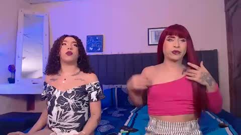 Snapshot of msspenelopedick chatting on 21, 10, 2025 Aaron  And Alex online show from 21, 10, 2025