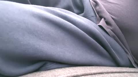 Snapshot of mucker13 chatting on 11, 10, 2025 mucker13 online show from 11, 10, 2025