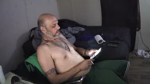 Muffdiver online show from 25, 6, 2026
