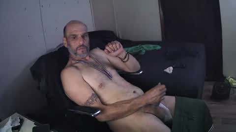 Muffdiver online show from 27, 6, 2026