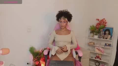 HEY GUYS IF YOU LIKE SEXY SHOW YOU ARE IN THE CORRECT PLACE CU WENESDAY PVT OPEN   TRANSMISSION TIME 5 PM - 10 PM COLOMBIA online show from 5, 5, 2026