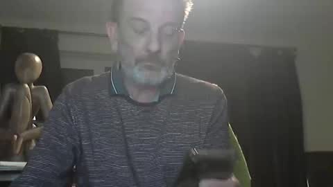 Snapshot of munch10 chatting on 2, 2, 2025 munch10 online show from 2, 2, 2025