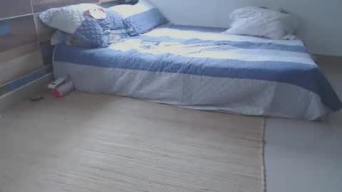 Snapshot of munchi_ chatting on 11, 9, 2025 online show from 11, 9, 2025