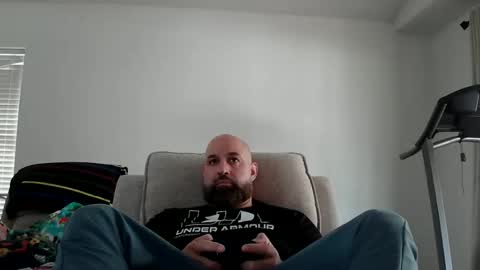 Snapshot of munchies420 chatting on 4, 3, 2026 Bearded online show from 4, 3, 2026