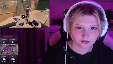 Snapshot of mura_muur chatting on 12, 7, 2026 Milana online show from 12, 7, 2026