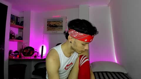 Snapshot of murielkarmesi chatting on 3, 1, 2025 murielkarmesi online show from 3, 1, 2025