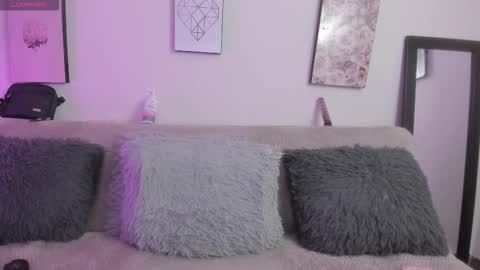 Snapshot of muriell_69 chatting on 19, 12, 2025 muriell_69 online show from 19, 12, 2025