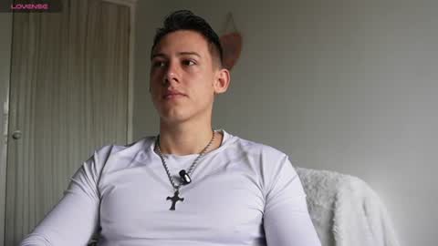 muscle_king_cum online show from 23, 6, 2026