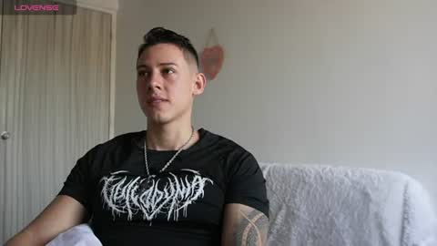 muscle_king_cum online show from 24, 6, 2026