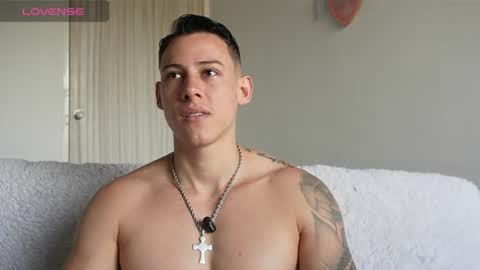 muscle_king_cum online show from 8, 7, 2026