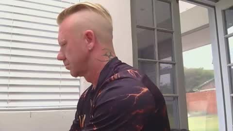 muscledaddy69s online show from 5, 5, 2026