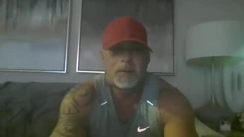 Muscleddaddy online show from 10, 12, 2024