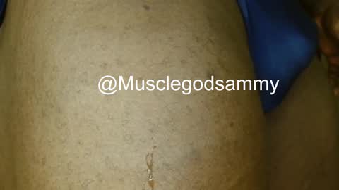 musclegod23 online show from 13, 1, 2026