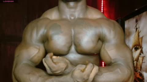 musclegod23 online show from 28, 4, 2026