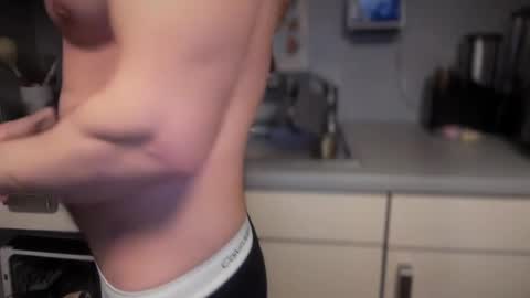 musclehair3 online show from 23, 2, 2025