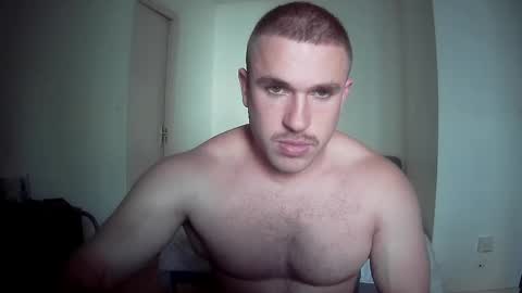 Snapshot of muscleshow00 chatting on 10, 3, 2025 muscleshow00 online show from 10, 3, 2025