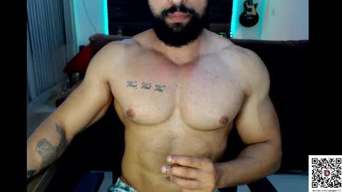 Snapshot of muscleweed420 chatting on 12, 3, 2025 Ragnar online show from 12, 3, 2025