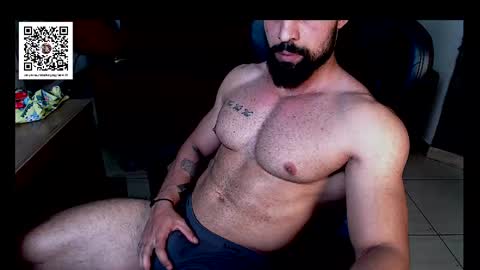 Snapshot of muscleweed420 chatting on 10, 9, 2025 Ragnar online show from 10, 9, 2025