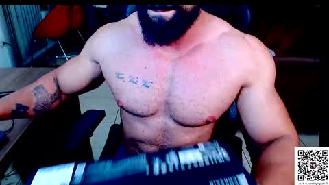 Snapshot of muscleweed420 chatting on 18, 12, 2025 Ragnar online show from 18, 12, 2025