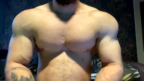 Snapshot of muscularjuggler chatting on 19, 9, 2025 muscularjuggler online show from 19, 9, 2025