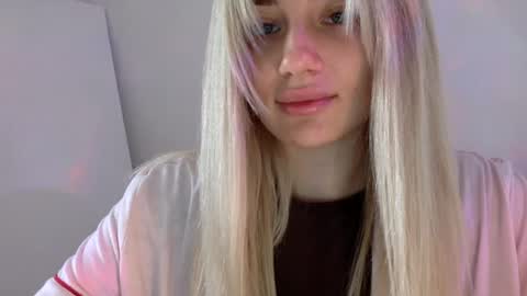 Snapshot of musescorner chatting on 26, 6, 2026 musescorner online show from 26, 6, 2026