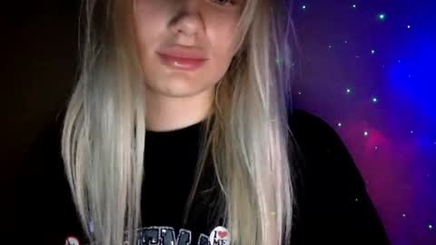 Snapshot of musescorner chatting on 6, 7, 2026 musescorner online show from 6, 7, 2026