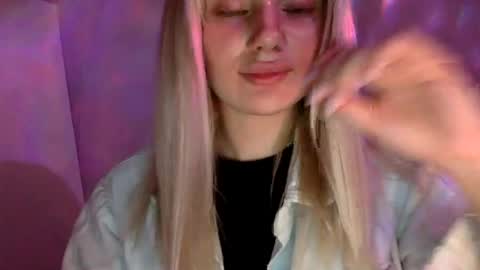 Snapshot of musescorner chatting on 17, 7, 2026 musescorner online show from 17, 7, 2026