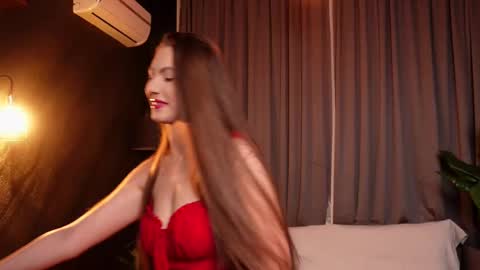 MuseSolis online show from 21, 2, 2025