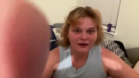 mushymummy000 online show from 20, 10, 2025