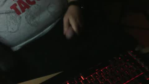 Snapshot of muso44 chatting on 22, 12, 2024 Muso online show from 22, 12, 2024