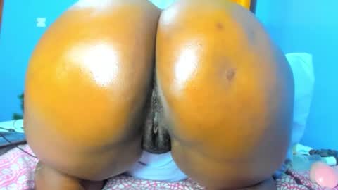 Snapshot of mutshekwa chatting on 29, 10, 2025 mutshekwa online show from 29, 10, 2025