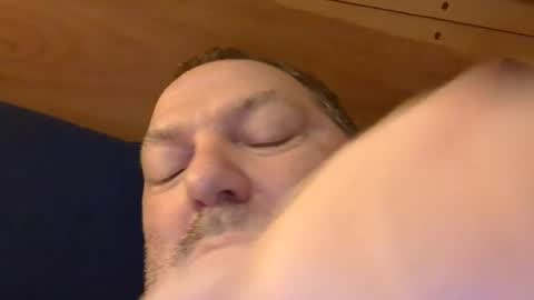 mutualmasturbatorman online show from 1, 8, 2026