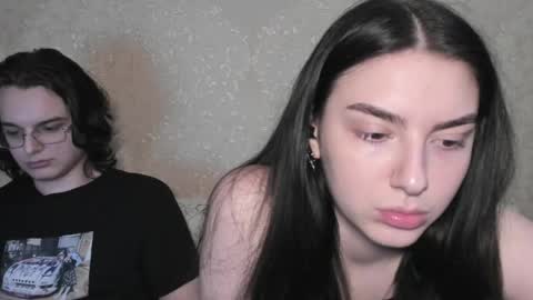 cute couple online show from 7, 5, 2026