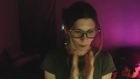 ghost mantis online show from 15, 7, 2026
