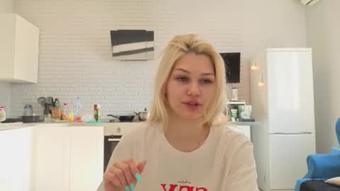 April online show from 17, 3, 2026