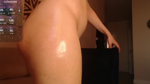 Hannah  welcome  online show from 20, 1, 2025