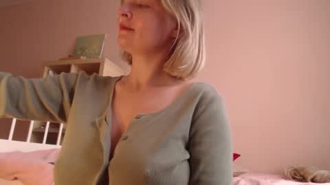 Hannah  welcome  online show from 15, 9, 2025