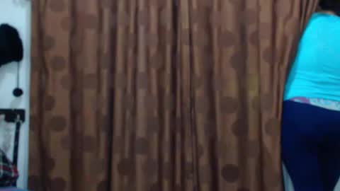     sara      i know you love me xoxox     online show from 14, 1, 2026