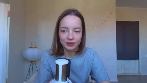 Snapshot of my_mia_ chatting on 25, 11, 2025 MIA I will be here Monday Wednesday Thursday Saturday online show from 25, 11, 2025